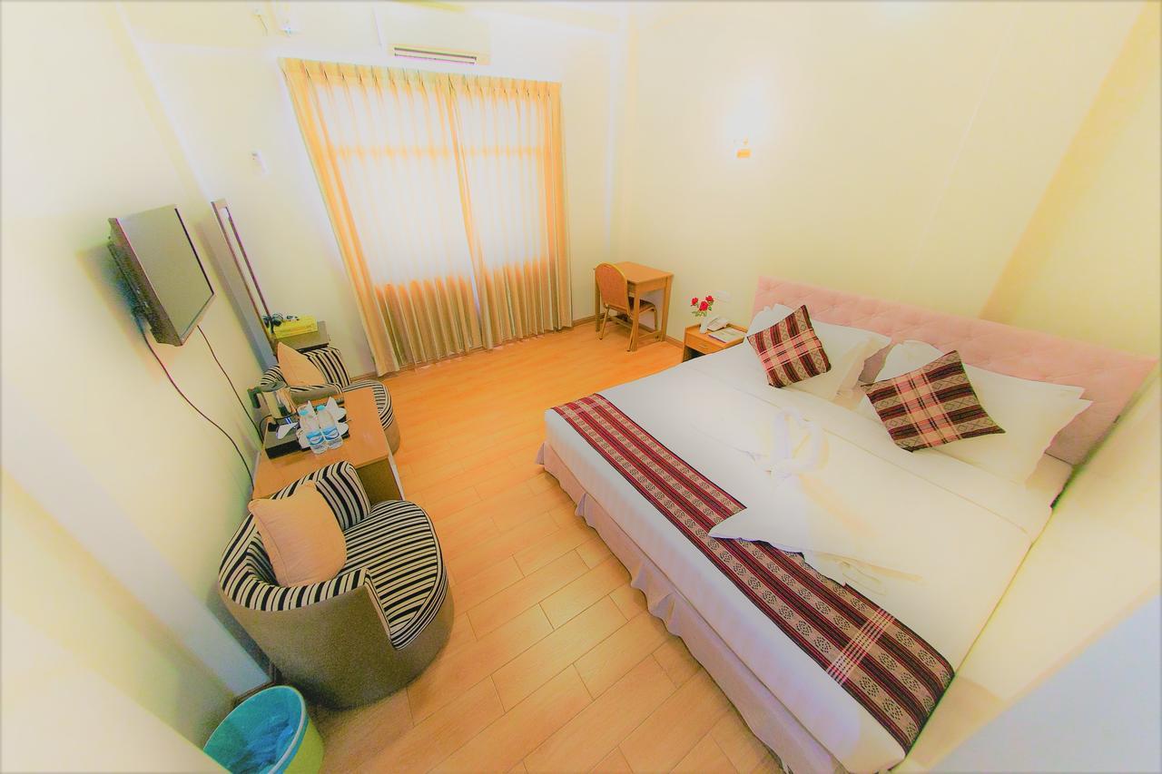 Hotel Mindhama Янгон Екстериор снимка