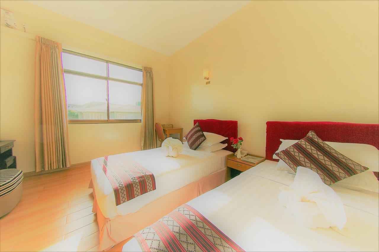 Hotel Mindhama Янгон Екстериор снимка