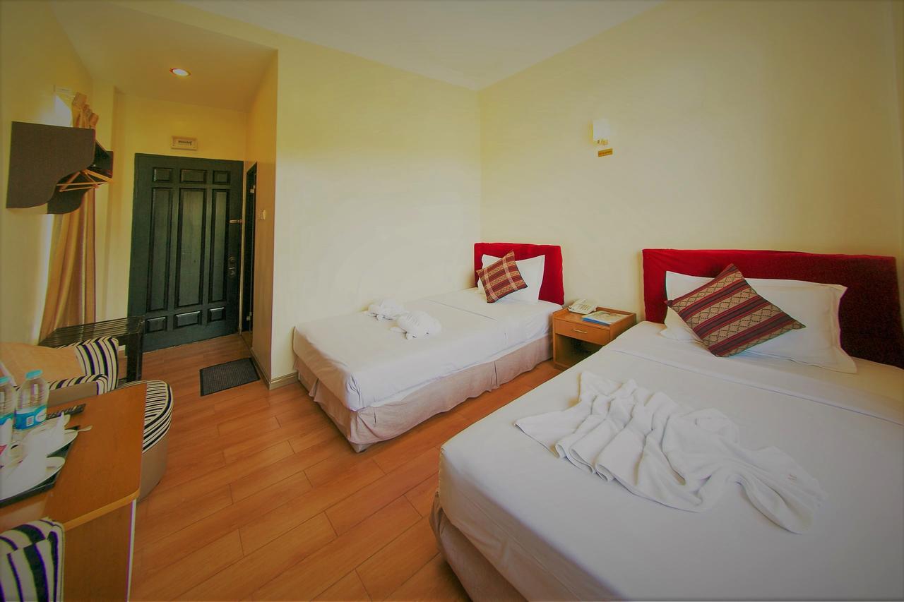 Hotel Mindhama Янгон Екстериор снимка